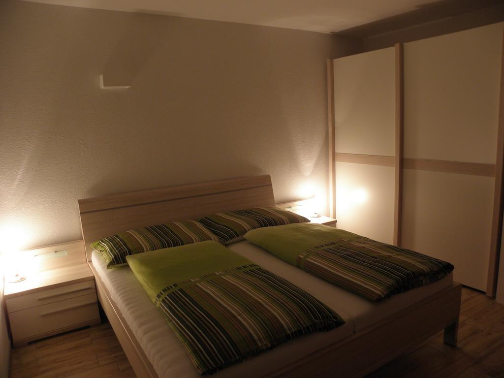 Waldner'S Ferienwohnung Hermagor-Pressegger See Ruang foto
